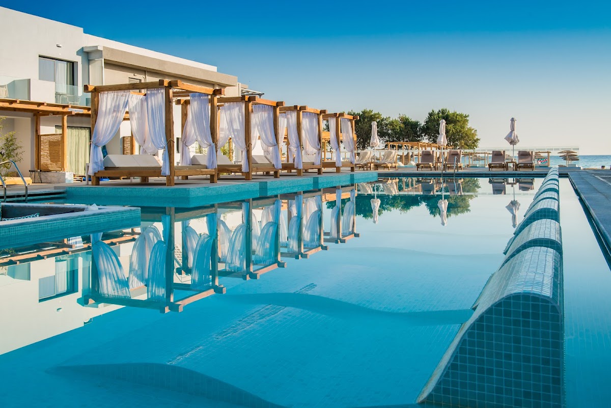 Paralos Lifestyle Beach — 4