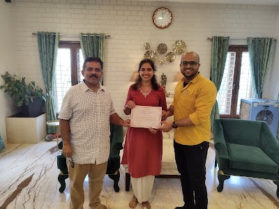 DR. VIKRAM DUKLE'S ANAMIVA COSMETIC GYNAECOLOGY, 3D LAPAROSCOPY, ENDOMETRIOSIS, FERTILITY AND NEUROPELVEOLOGY CLINIC - Image 2