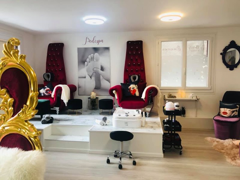 MURIELLE RIVIERE (BOSS LEMAIRE) (MY BEAUTY AND NAILS) — photo 5