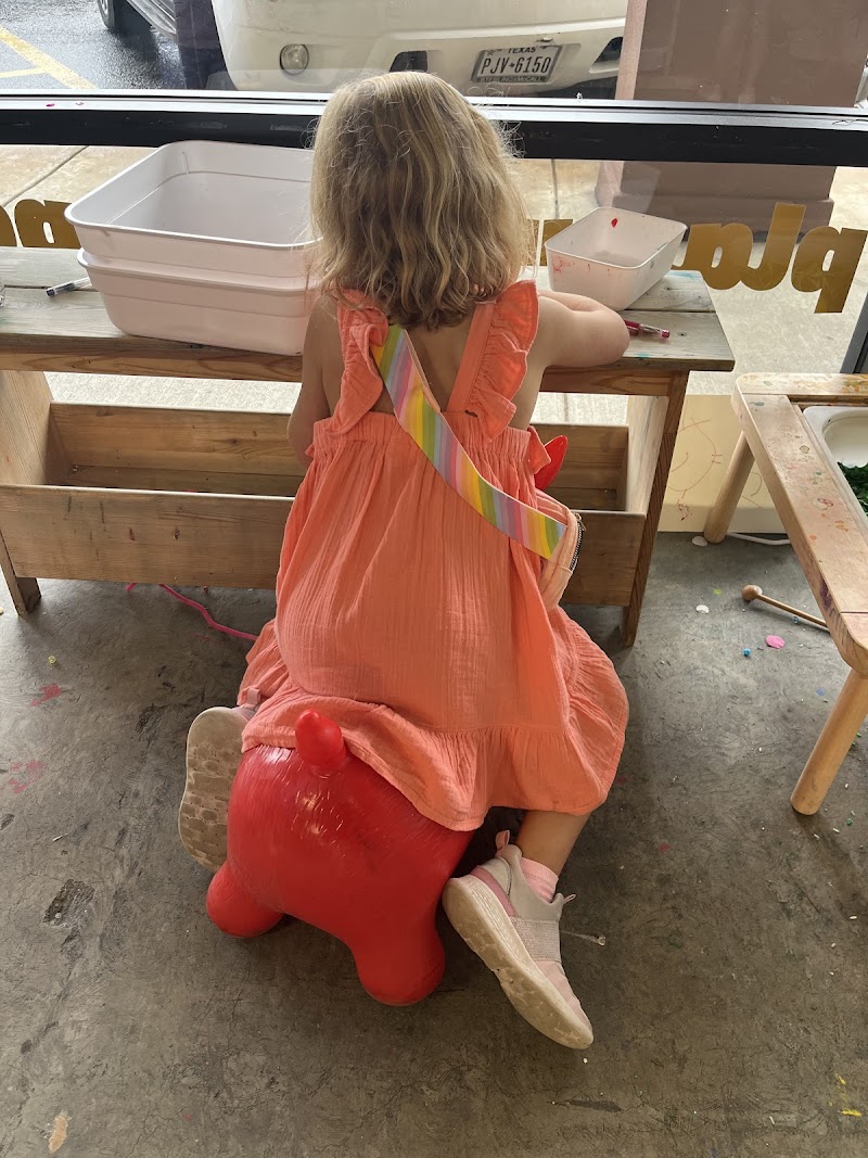 Sunshine Art Space — interior