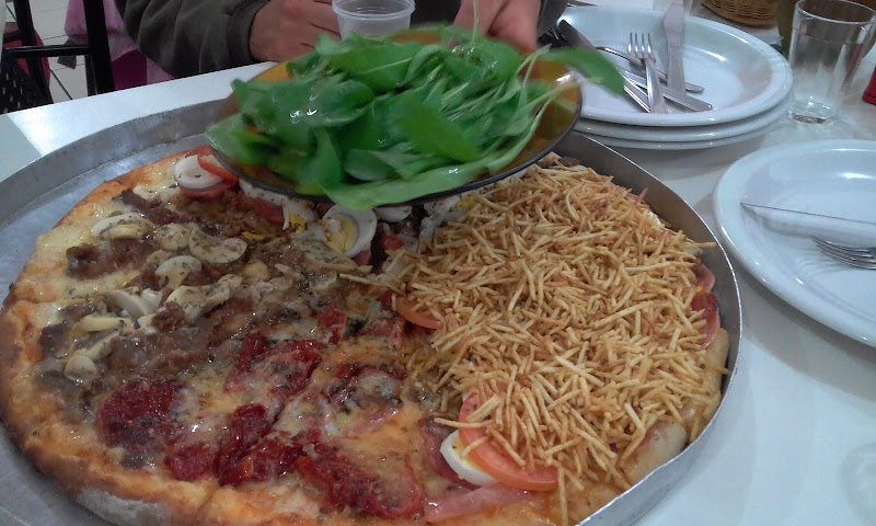 Foto de Restaurante e Pizzaria Bom Apetite Forno á lenha