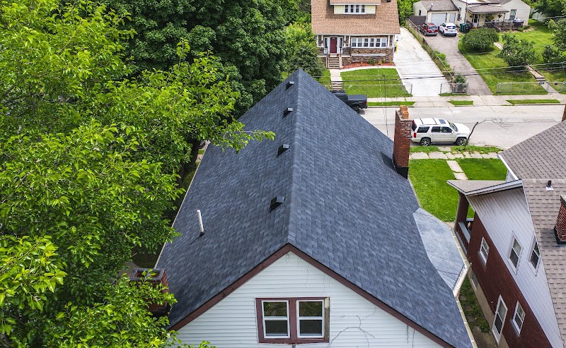 Roofing and Gutters Viktor Posnov photo 2