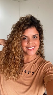 Juliana Castro Curly Hair Expert