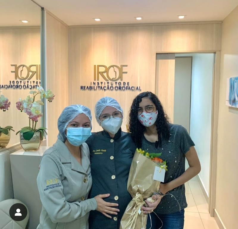 Dra. Camila Ataide - Endodontista - foto 2