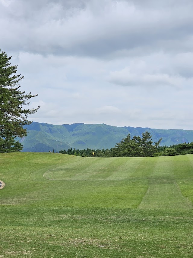 Kumamoto Golf Club Aso Yuno Tani Course - Photo 2