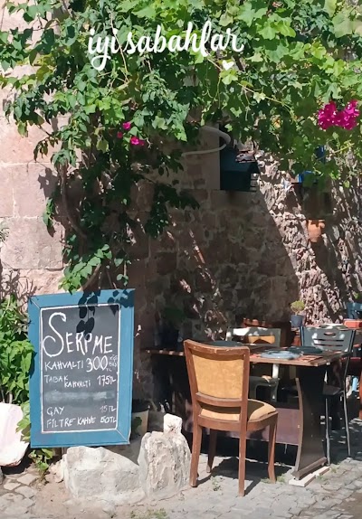 POY Ayvalık Kahvaltı Evi - Restoran