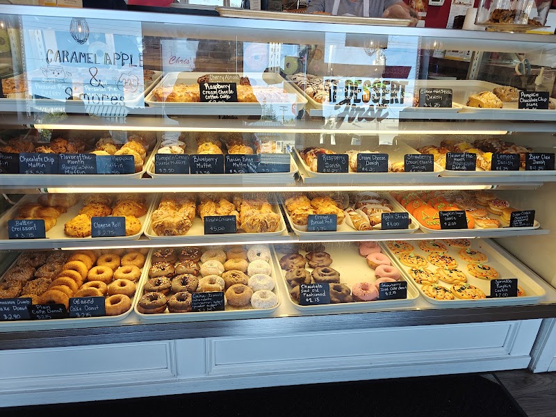 Chris' Bakery photo 4