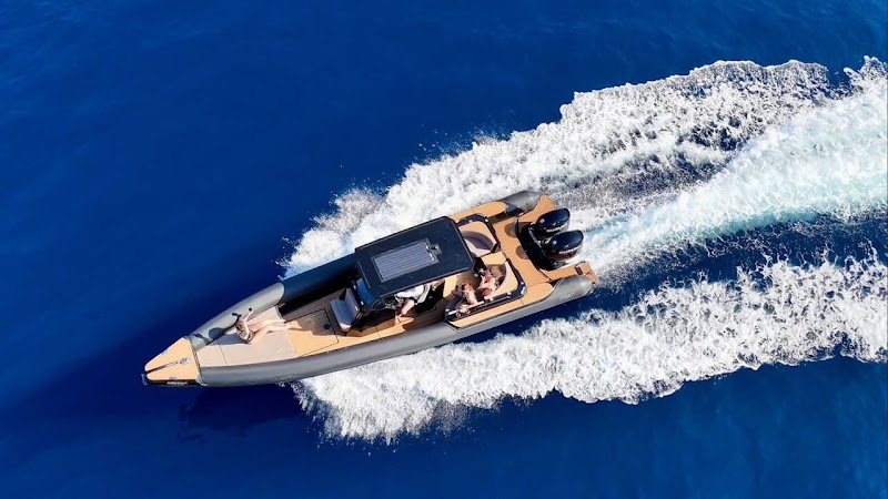 The Pearl Luxury Cruises Serifos - Rent a Boat & Private Cruises