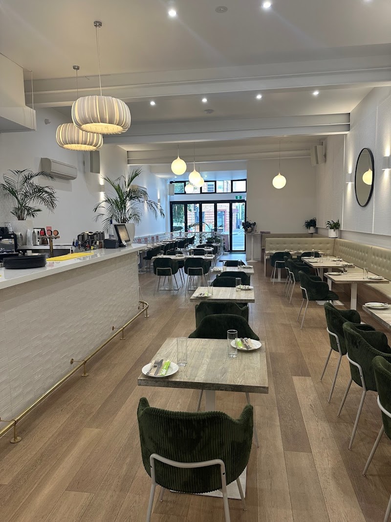 frankie. Bar & Eatery