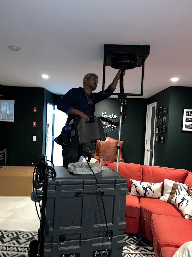 VacRock NY inc - General Contractor in New York