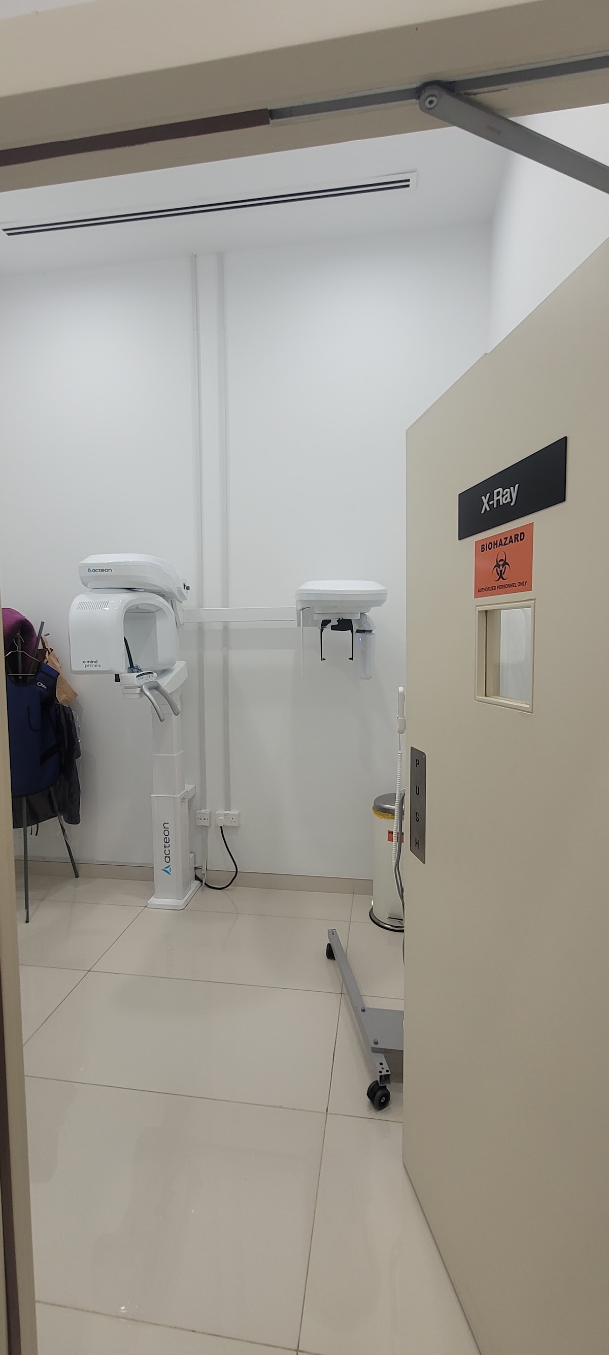Dr. Firas | Composite Bonding - Dubai 4