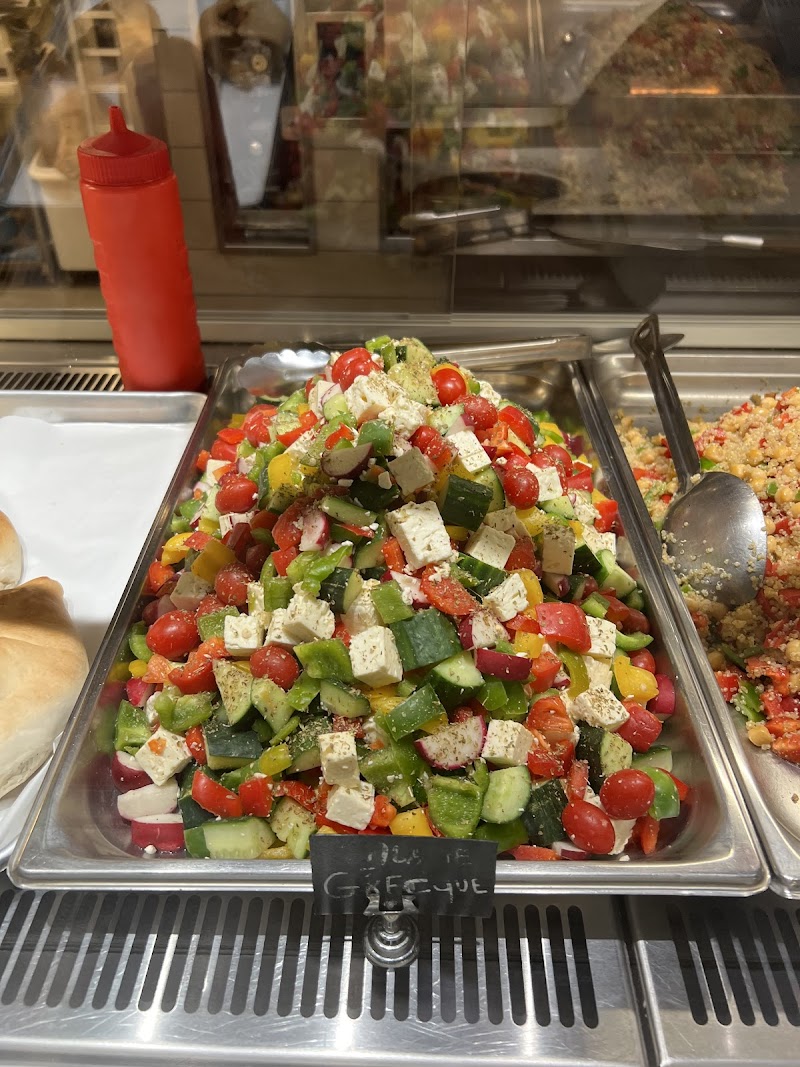 Chez Fourna Quebec Inc photo 6