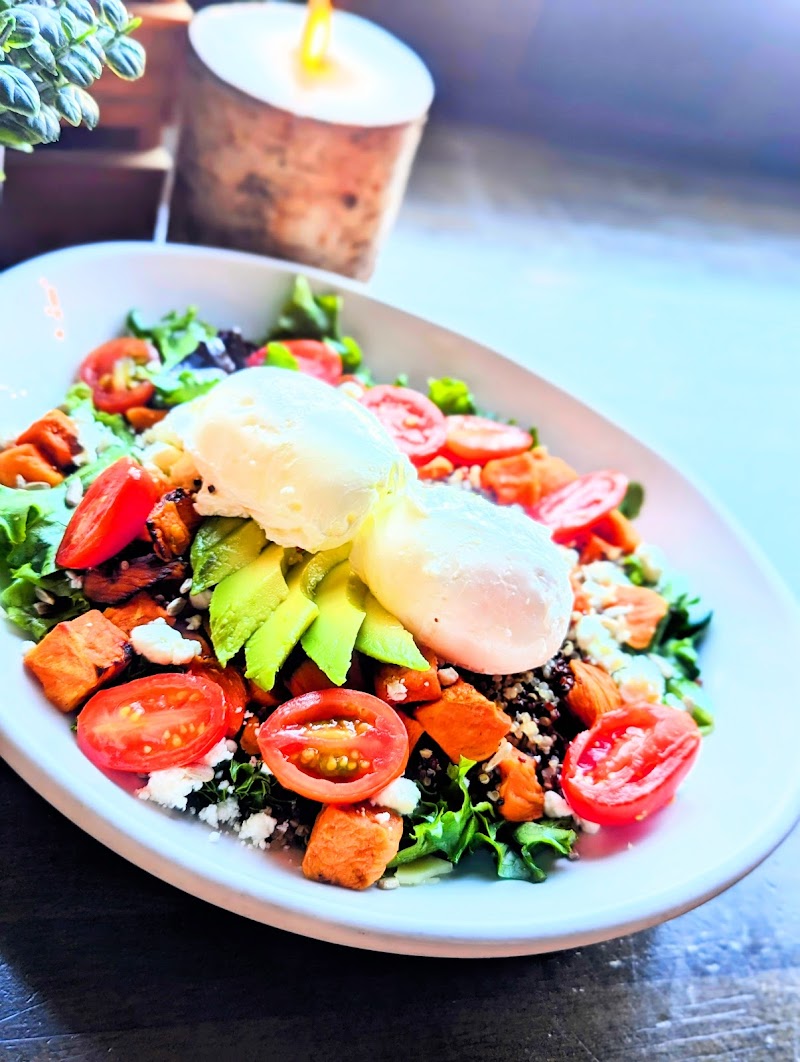 Red Twig Cafe and Bakery photo 2