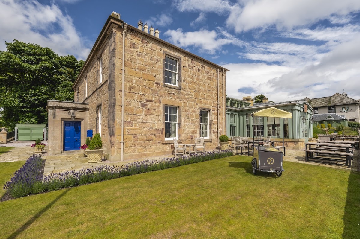 Links House at Royal Dornoch, dog-friendly hotel in Scottish Highlands