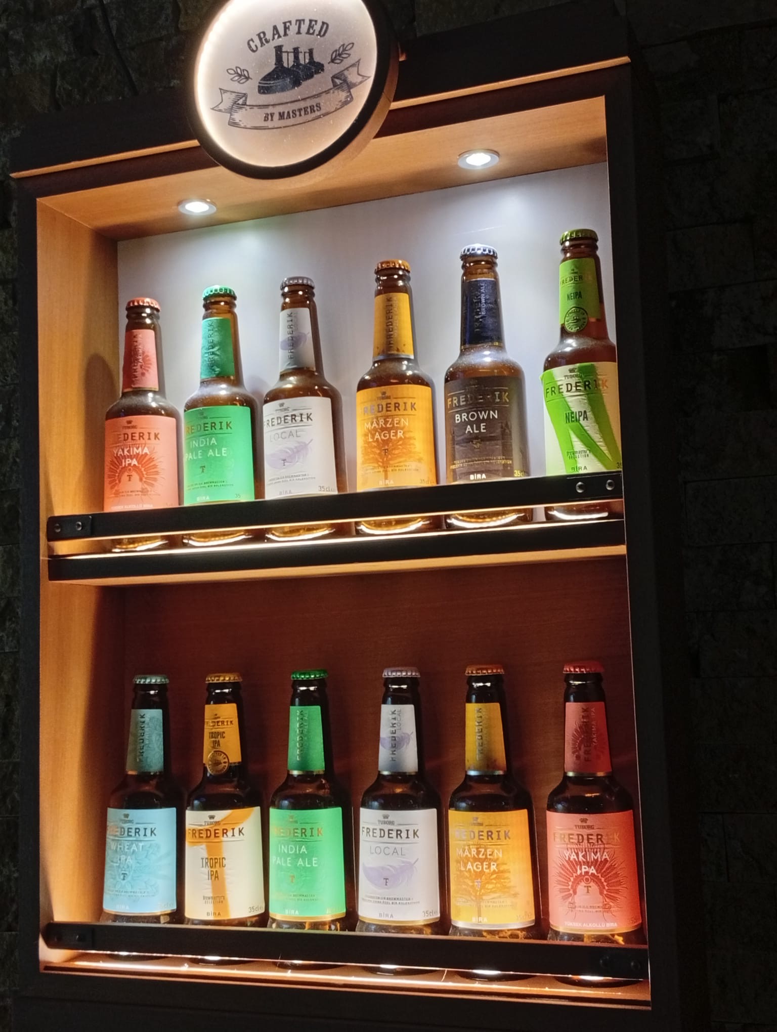 454 BAR mekanı