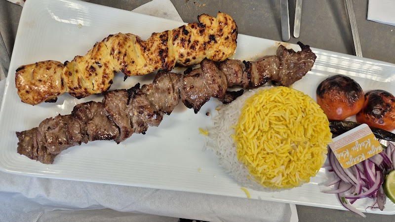 Almas Restaurant photo 4