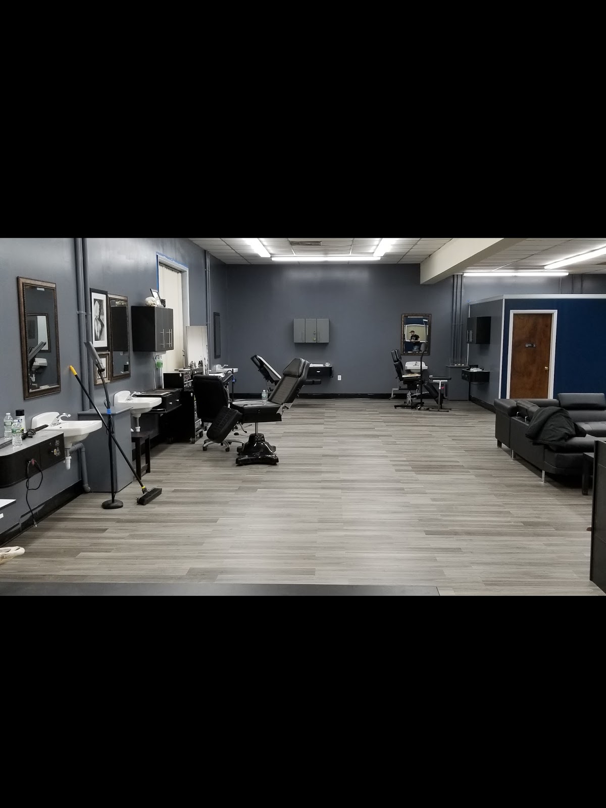Born n Raised Tattoo Gallery Inc — tattoo studio near Niagara Falls