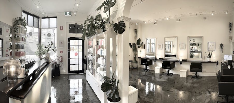 Colin Moxey Hairdressing