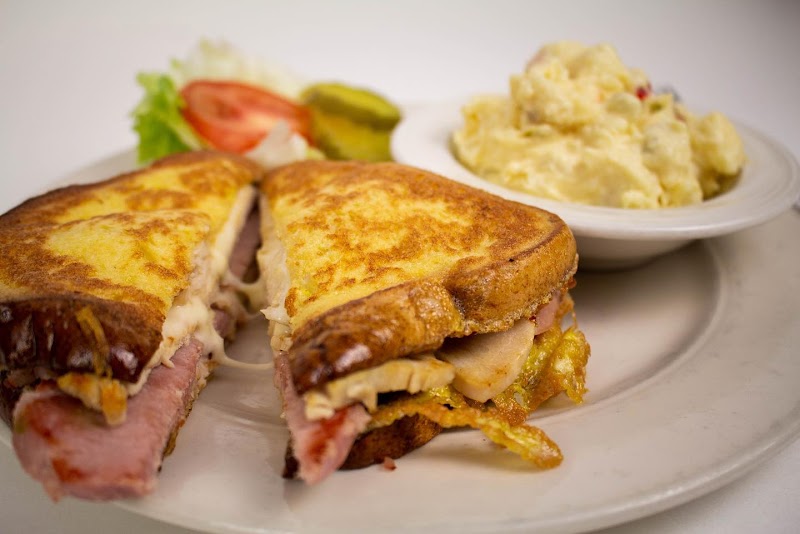 Gina's Teardrop Cafe photo 2