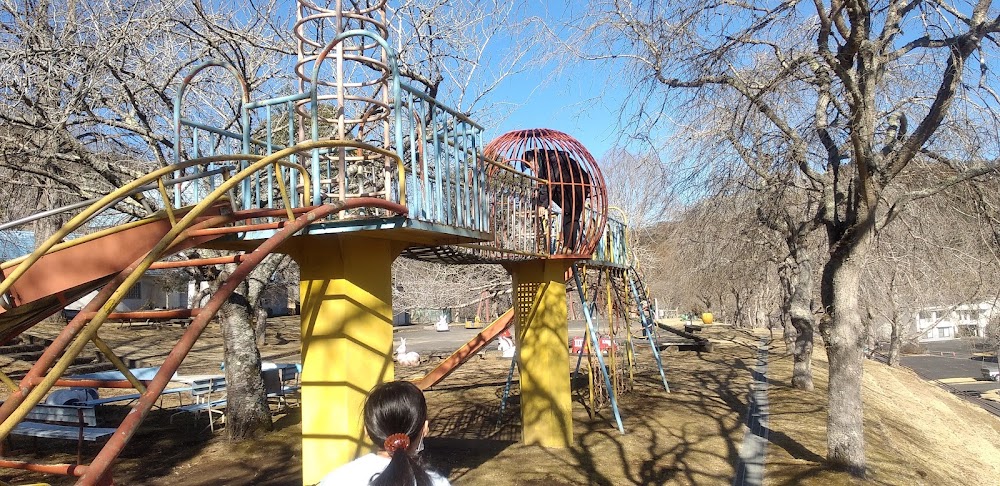 やすらぎの里公園オートキャンプ場