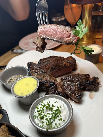 Bavette's Bar & Boeuf photo 4