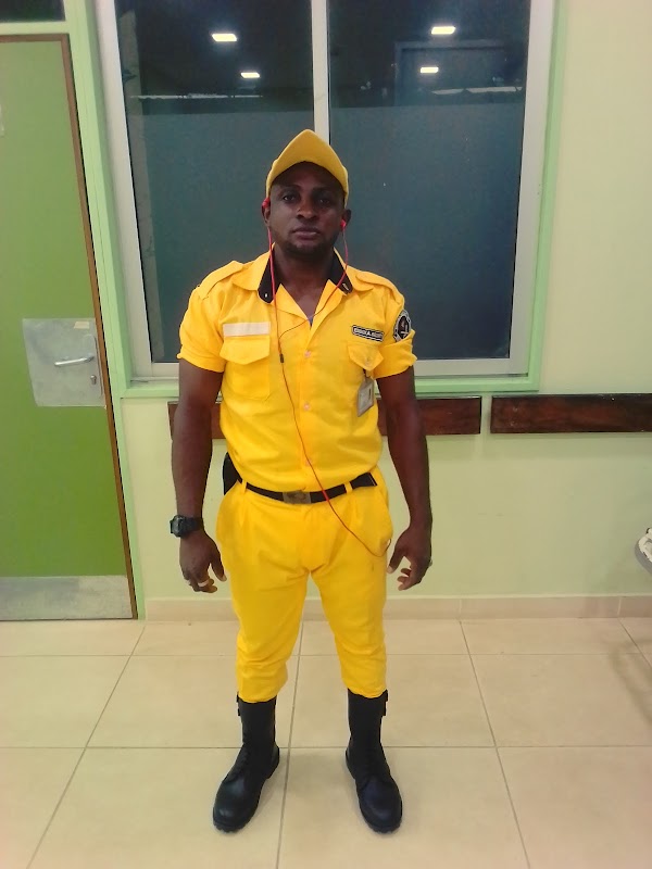 Douala General Hospital. - Photo 8