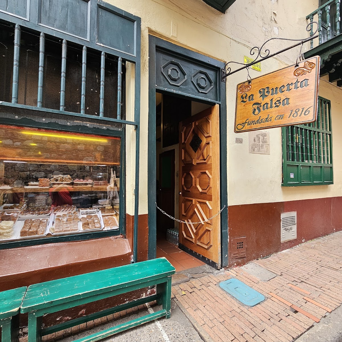 La Puerta Falsa Restaurant in bogota