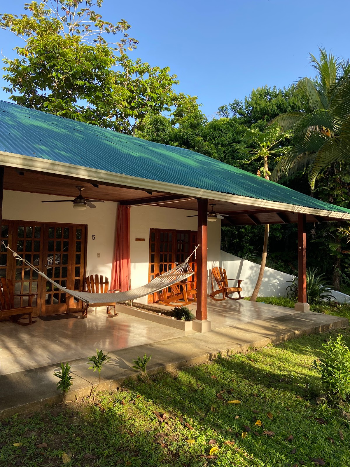 Casa Firefly Boutique Retreat