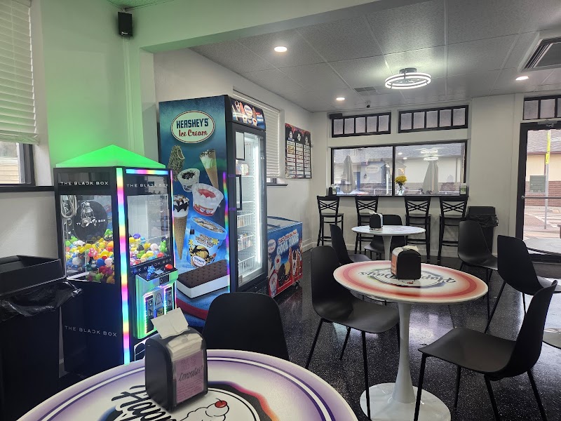 Happy Days Ice Cream and Coffee Shop photo 4