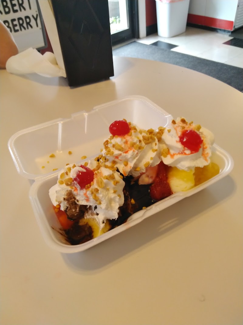 Happy Days Ice Cream and Coffee Shop photo 2