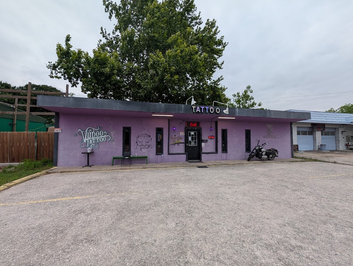 Vudoo Tattoo and Body Piercing — tattoo studio near Baytown
