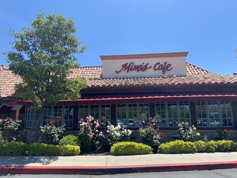 Mimi's Cafe photo 1