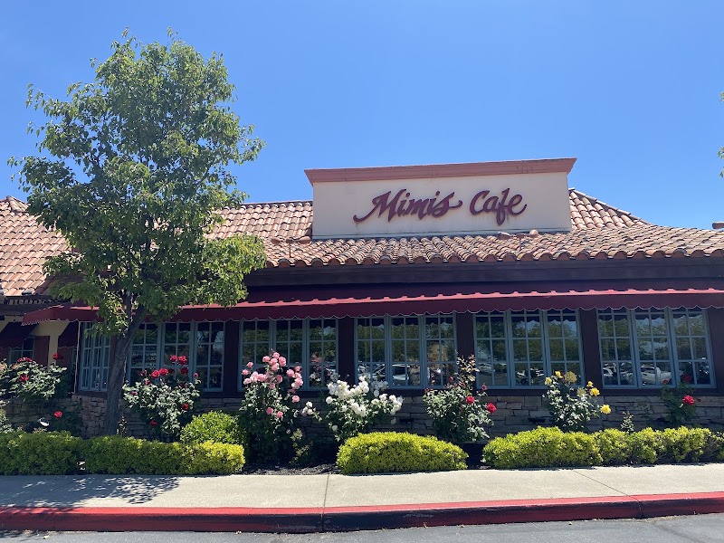 Mimi's Cafe photo 1