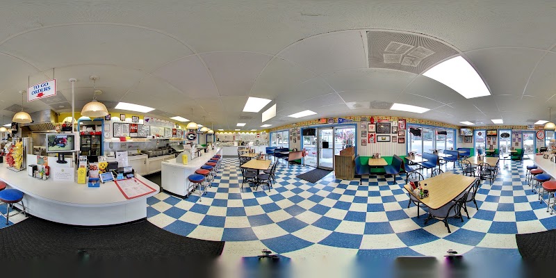 Ye Ole Fashioned Ice Cream & Sandwich Cafe- Mt. Pleasant photo 1