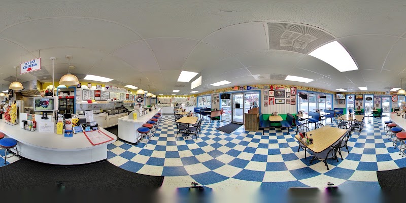Ye Ole Fashioned Ice Cream & Sandwich Cafe- Mt. Pleasant photo 1