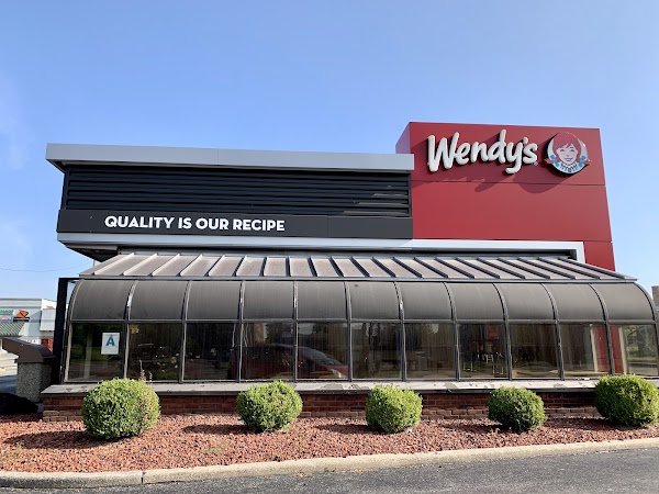 WENDYS exterior
