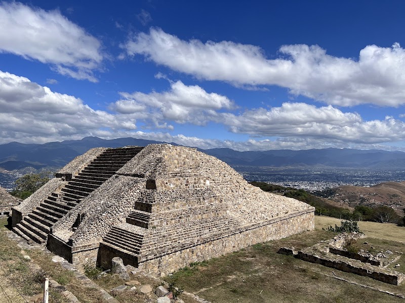 Zona Arqueológica de Monte Albán