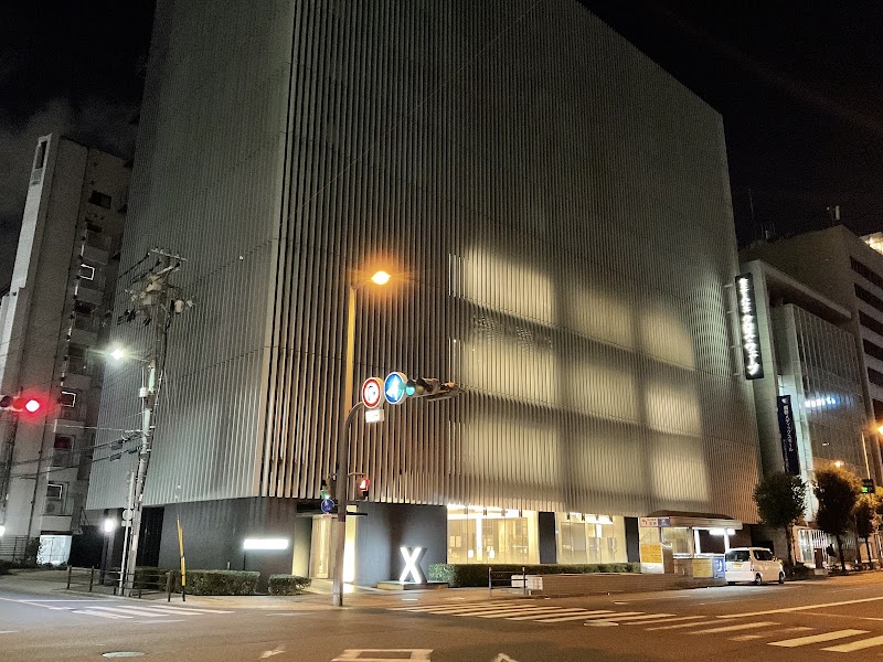 Cross Wave Umeda