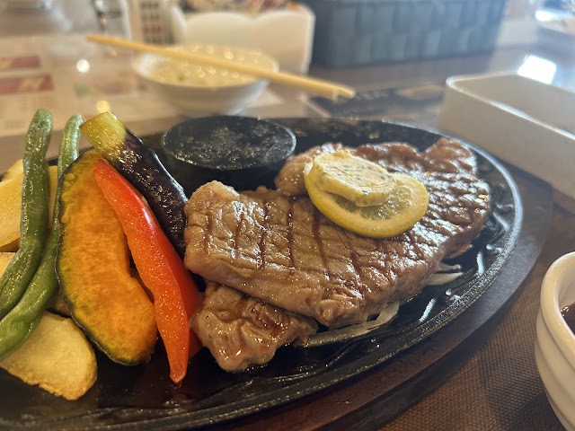 Minakawa Castle Country Club - Photo 3
