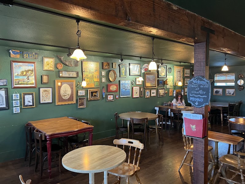 Foggy's Cafe photo 3