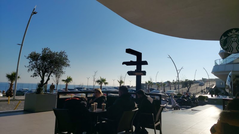 Starbucks - Büyükçekmece Restoran