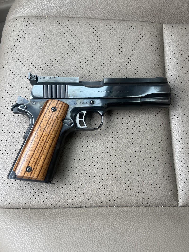 Wings and Clays Guns photo