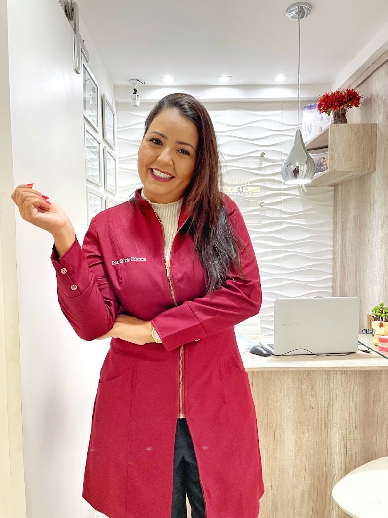 Dra. Silvia Helena Dianim - foto 3