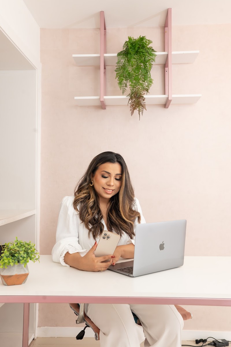 Dra. Michelle Wariss | Facetas | Lentes de Resina Belém - foto 5