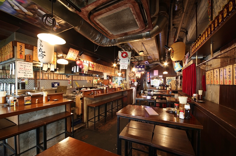 丸吟の店内