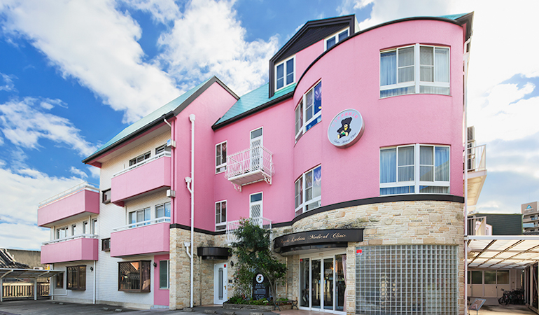 吉野産婦人科医院の外観