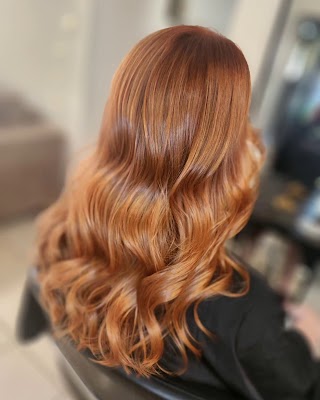 Red Dahlia Hair Designs photo 2