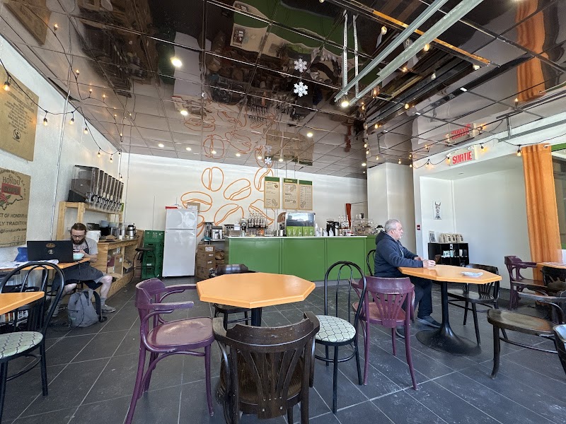 Café Alto photo 4