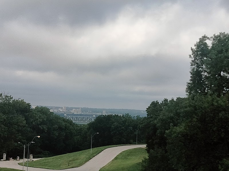 Cliff Drive Disc Golf Course at Kessler Park photo 3