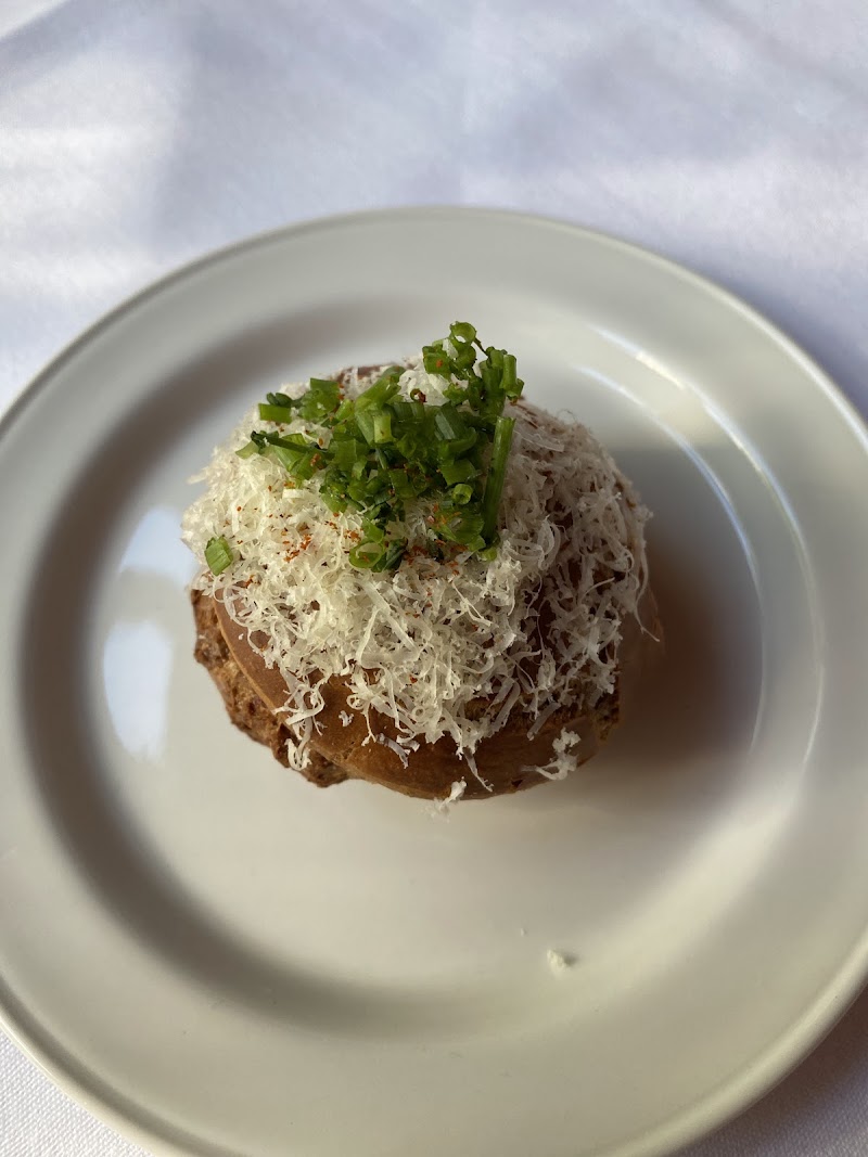 French Saloon photo 10